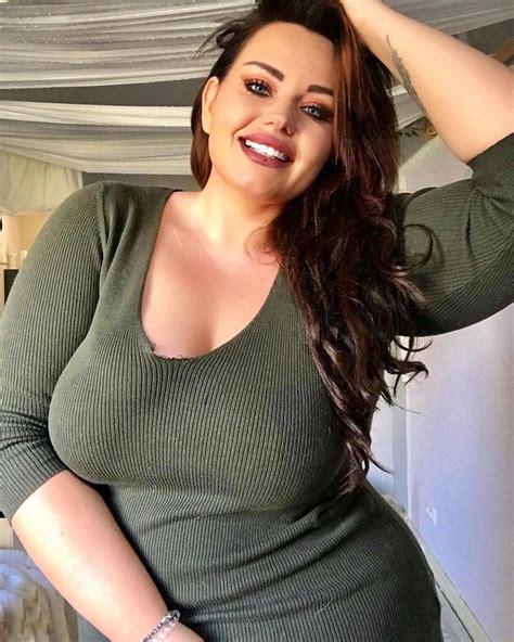 Hot curvy milfs Search